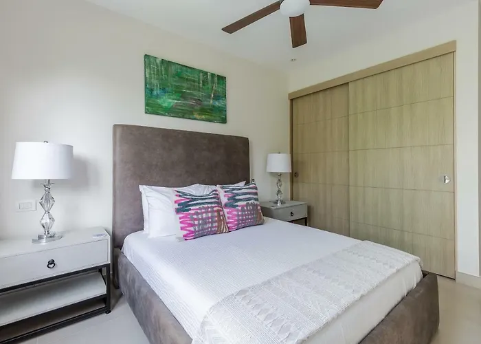 Lorena Ochoa Complex At Grand Coral *