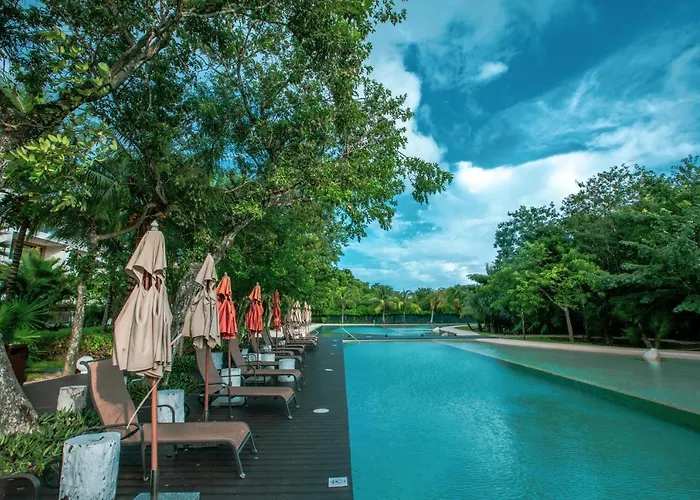 Lorena Ochoa Complex At Grand Coral Apartment *